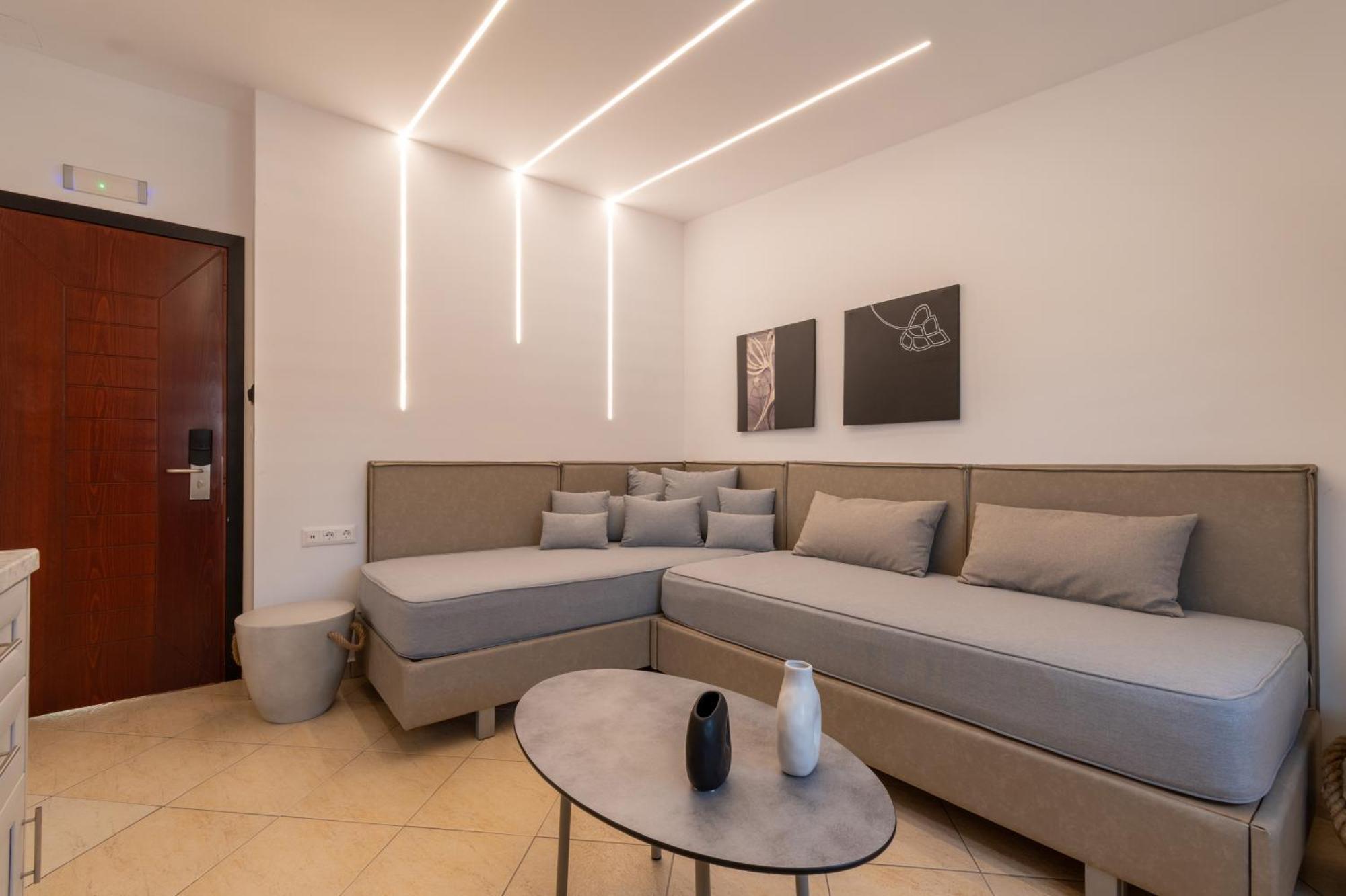 Hotel Agni On The Beach Сарти Екстериор снимка