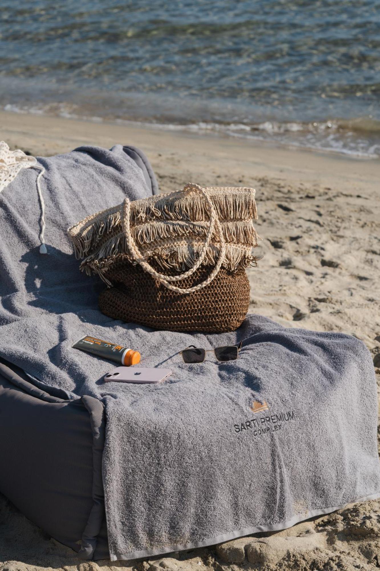 Hotel Agni On The Beach Сарти Екстериор снимка